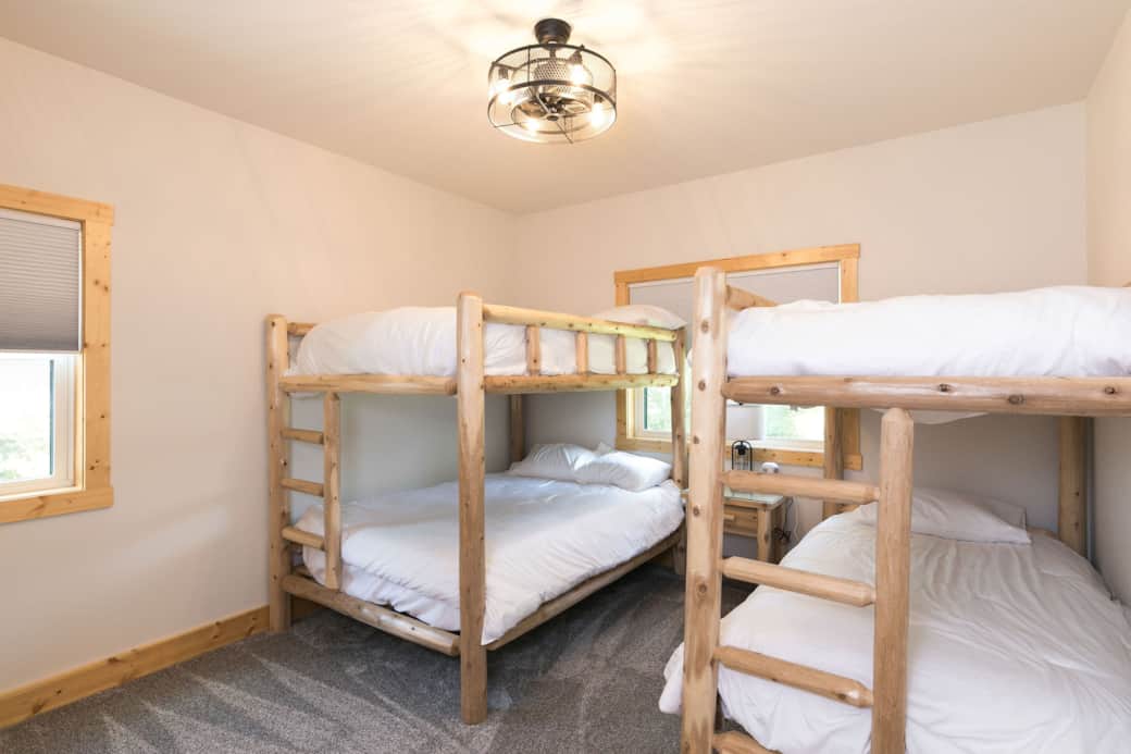 Bunkroom 2 - Full/Twin