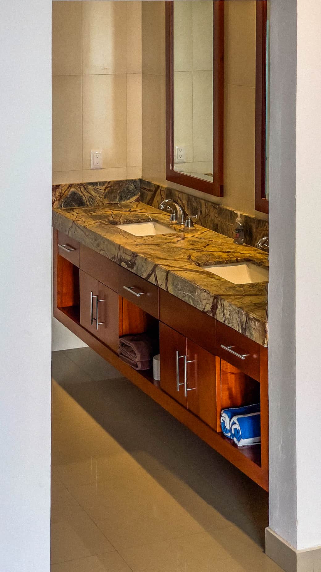 Bathroom Bathroom