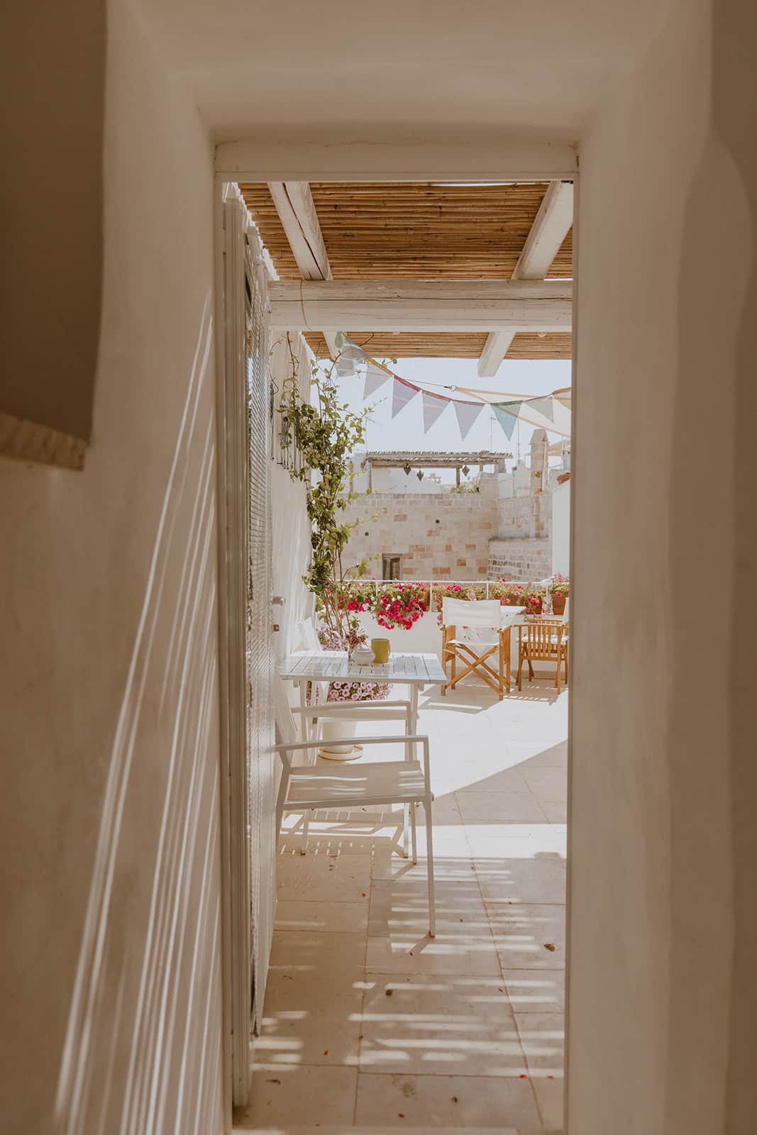3rd floor - access door to the shared terrace from the kitchenette