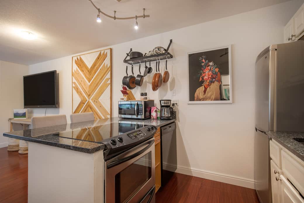 The Creekside Retreat Steps to all of Telluride Apartment in Telluride