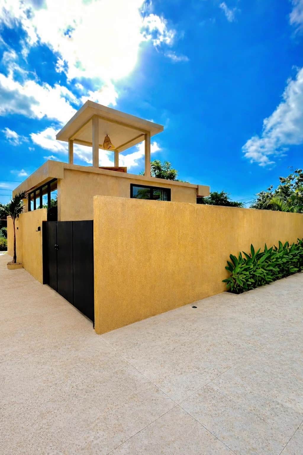 Thula Lembongan villa 3 exterior