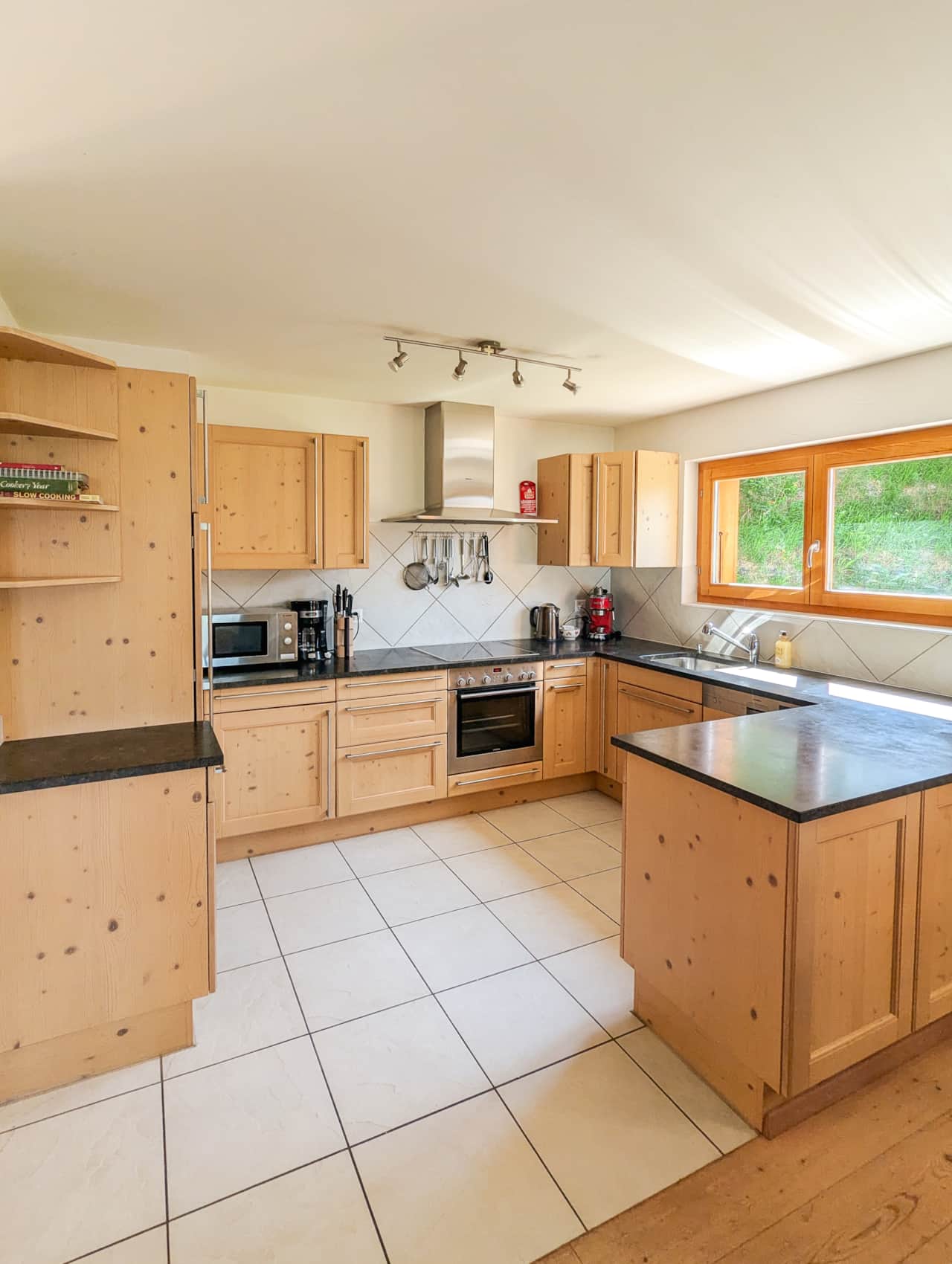 Kitchen area