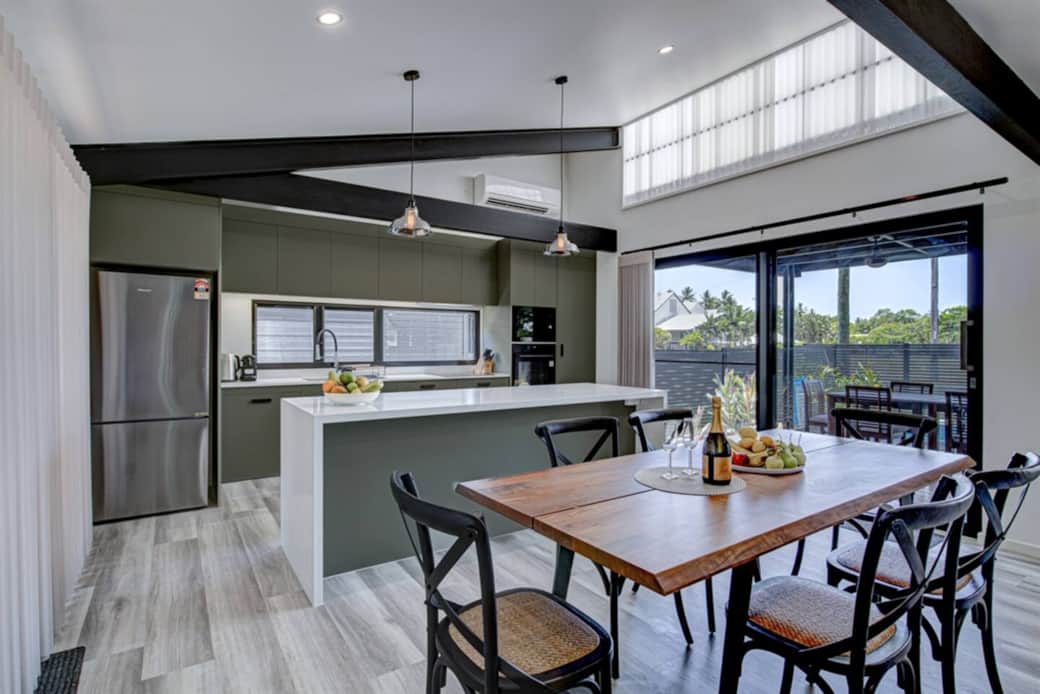 4. Maisie - Dining to Kitchen 4. Maisie - Dining to Kitchen