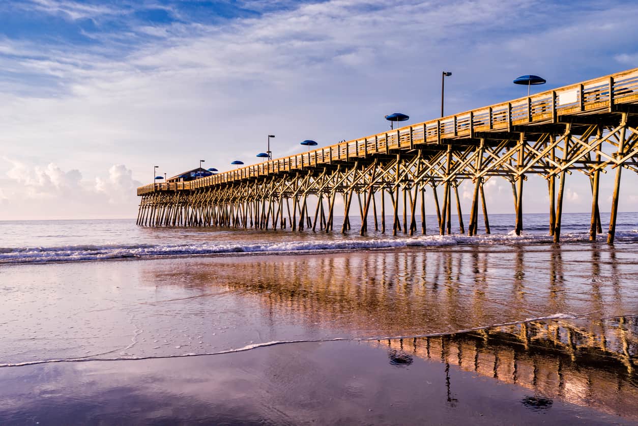 https://l.icdbcdn.com/oh/53e37a98-f893-443c-9950-4e159a33ac85.jpg?w=2080-1