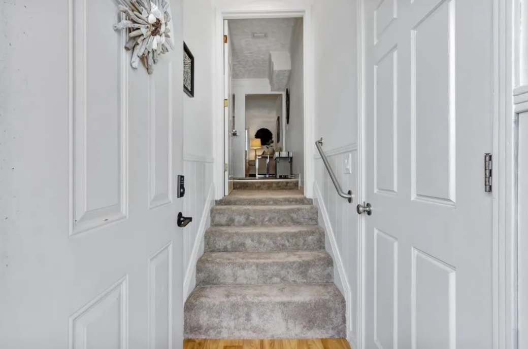 338A Tarpon Ave - Entry Way 338A Tarpon Ave - Entry Way