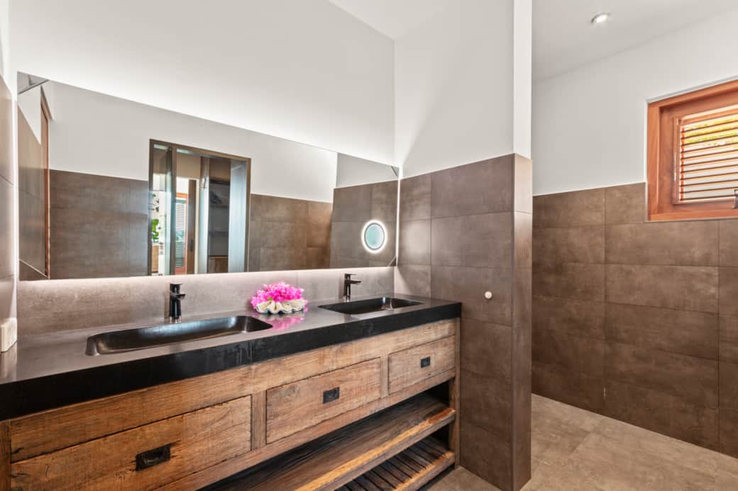 Bathroom upstairs