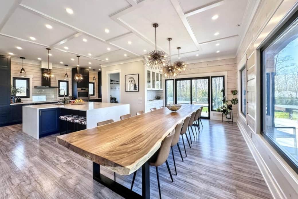 Dinning Table