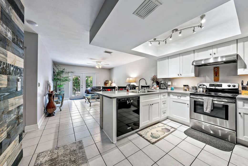 Our fully equipped kitchen makes meal times a breeze. Bar stools and hightop counter comfortably seat 4. Cleanup is also easy with the included dishwasher and supplies, leaving you with more time to enjoy the sunset and outdoor fun!