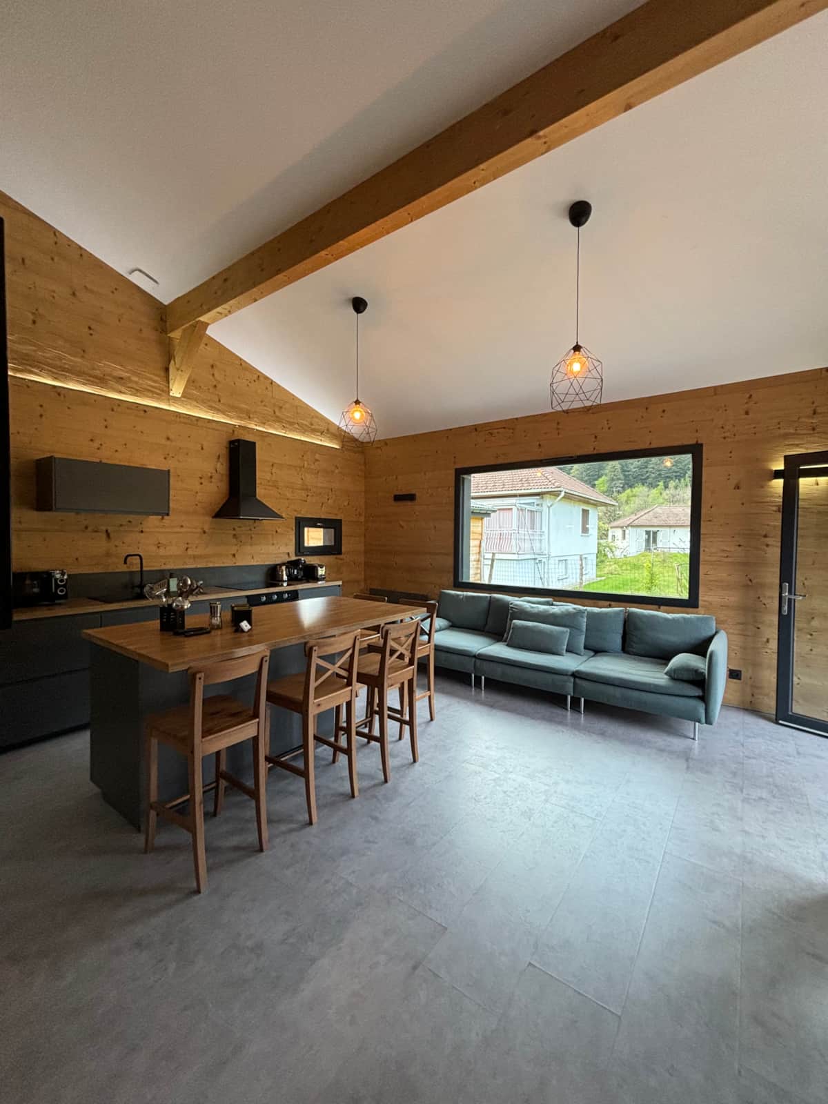 Perce-Neige 5p : Charmant chalet au calme, spa privé · Rochesson