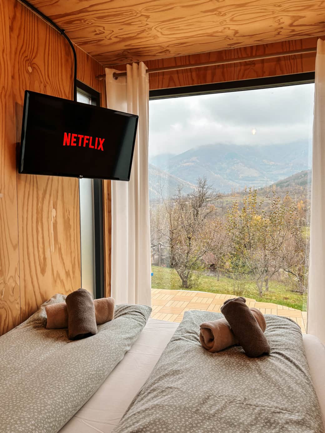 Netflix available Netflix available