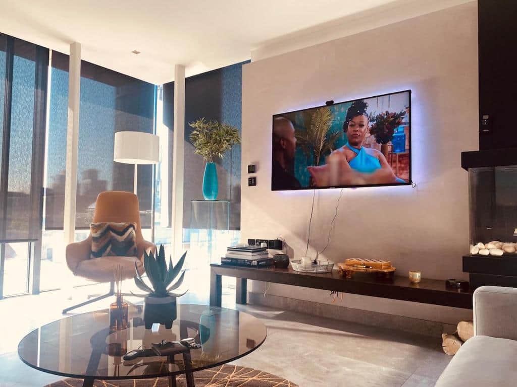 Photo inspiration: Visual Reference: Boutique 3 Bed Penthouse City View Private Terrace