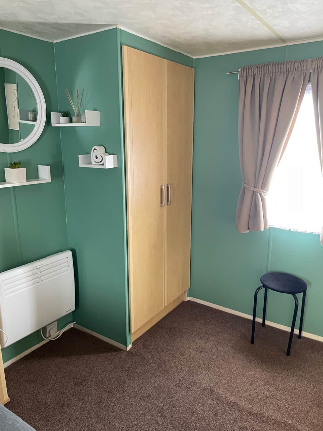 Image picker 6112F195 64A8 40E0 9FD9 63416304D996 25872 0000028BC97A0725