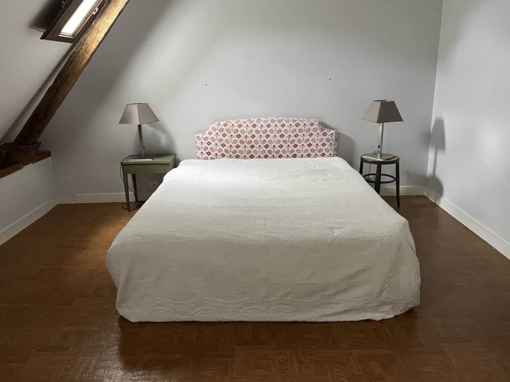 Double bed 160 x 200 cm 
