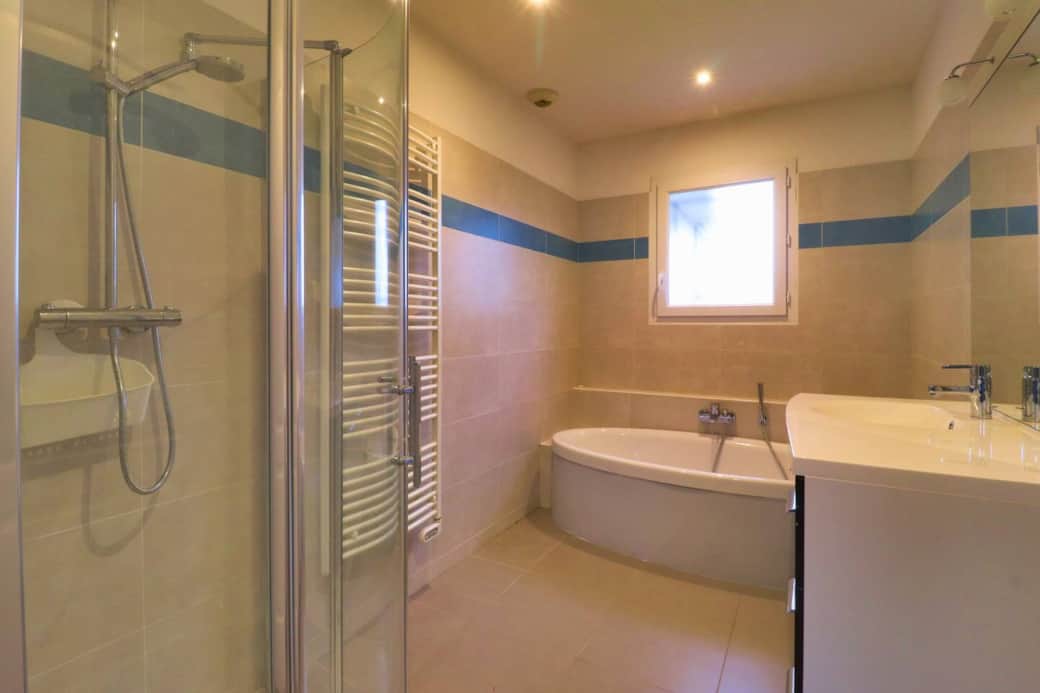 Salle de bain 1 Salle de bain 1