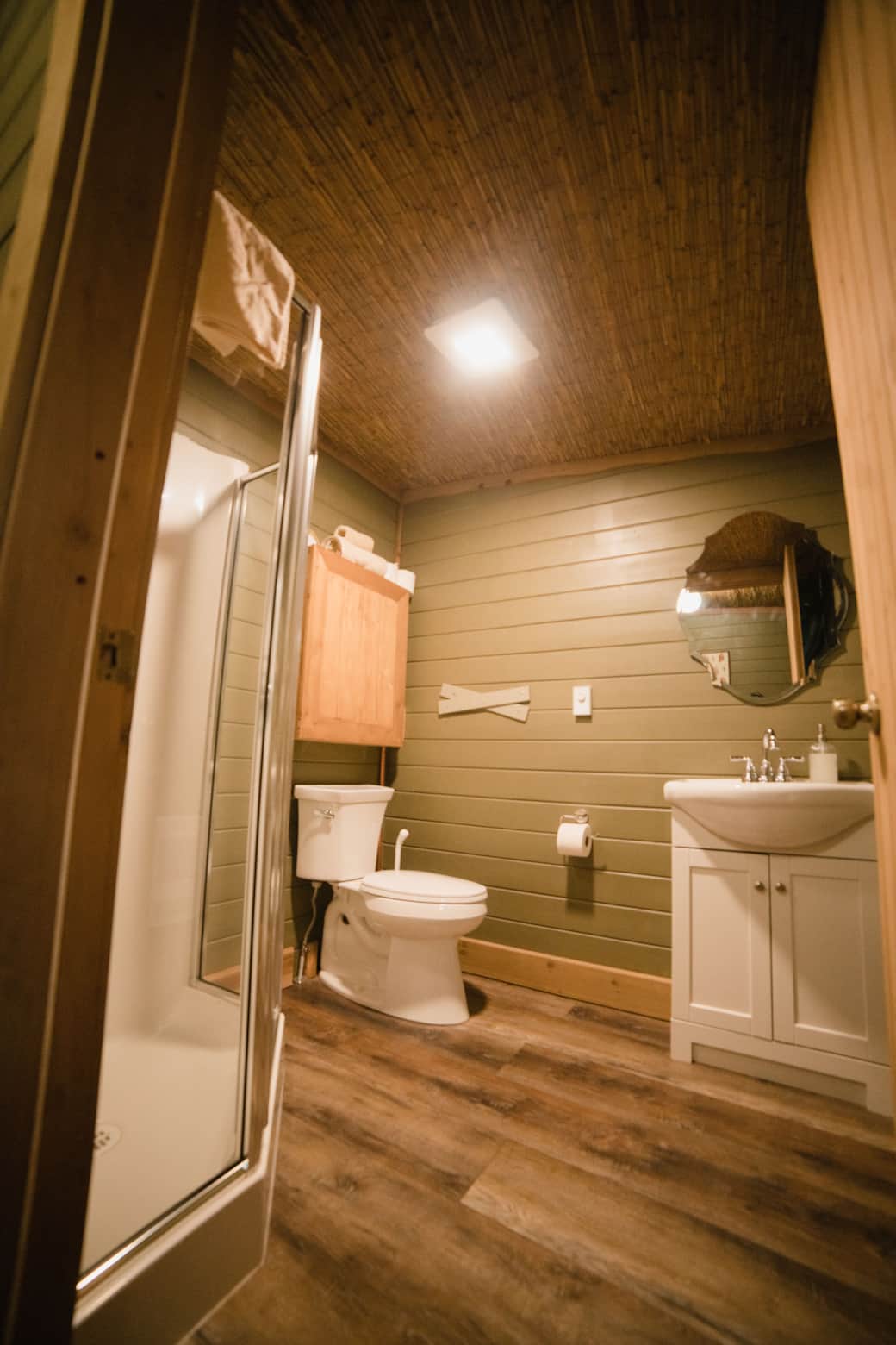 Bathroom in Lost Boys