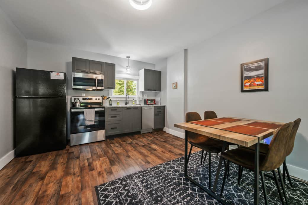 Fully equipped kitchen on the 1st floor. Fully equipped kitchen on the 1st floor.