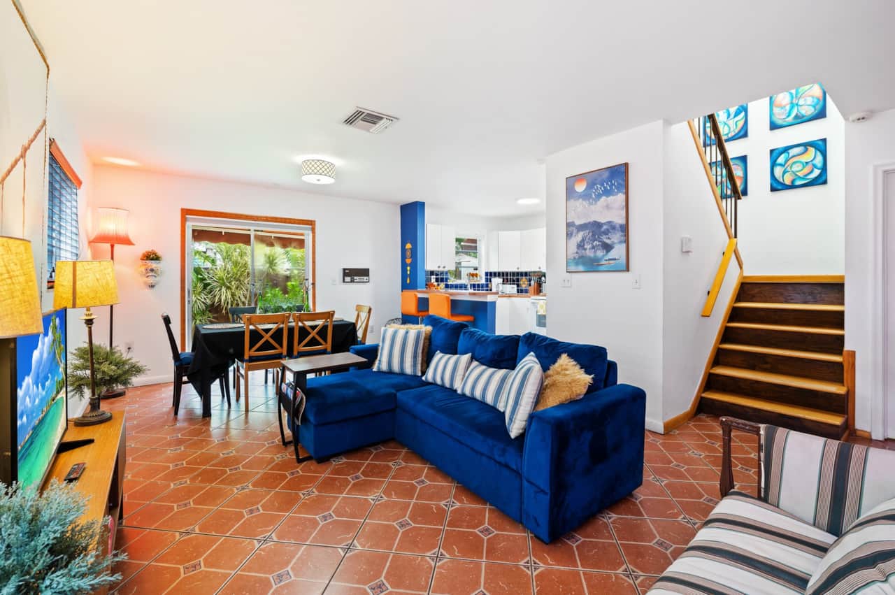 4 web or mls 2740 sw 28th ave