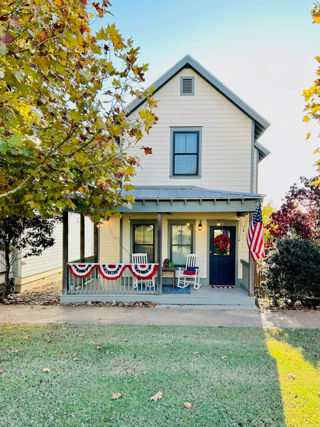 Welcome to Independence Stay, where you have the freedom to relax and play!