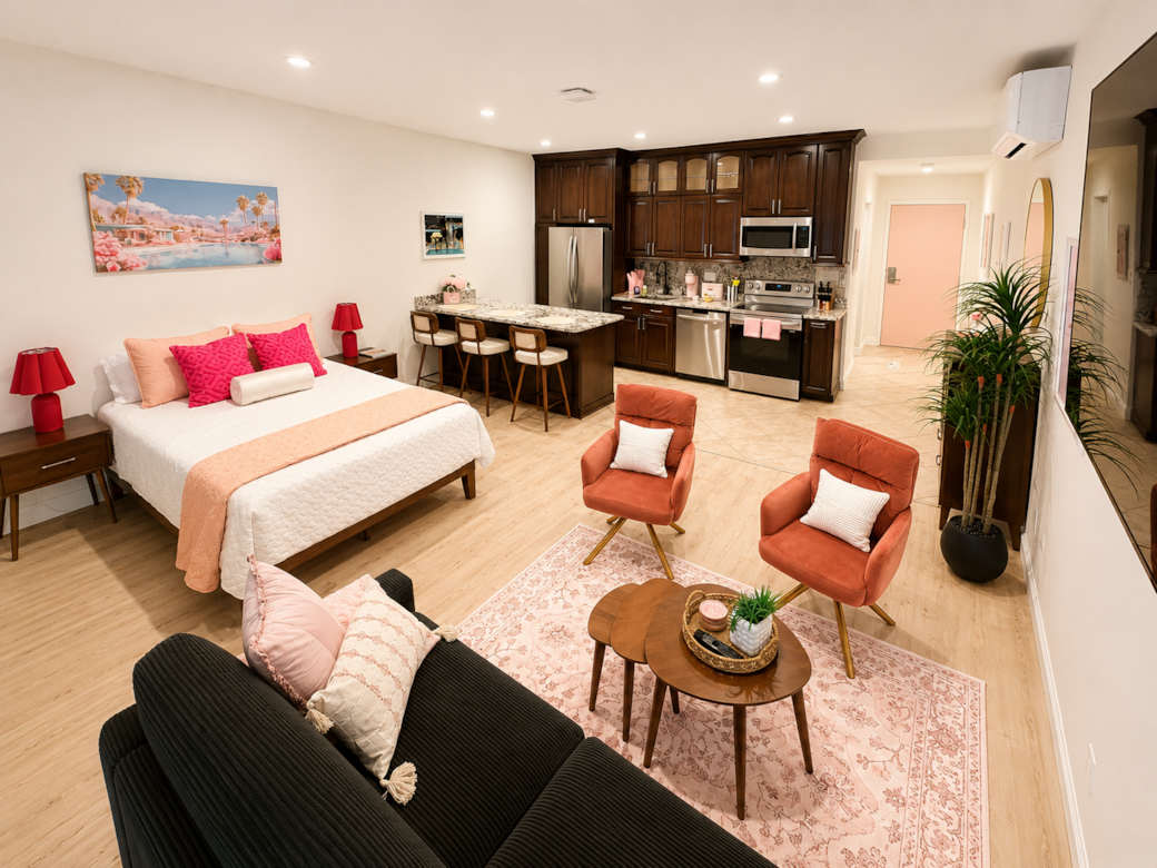 Enjoy your stay at Desert Chic Retreats!