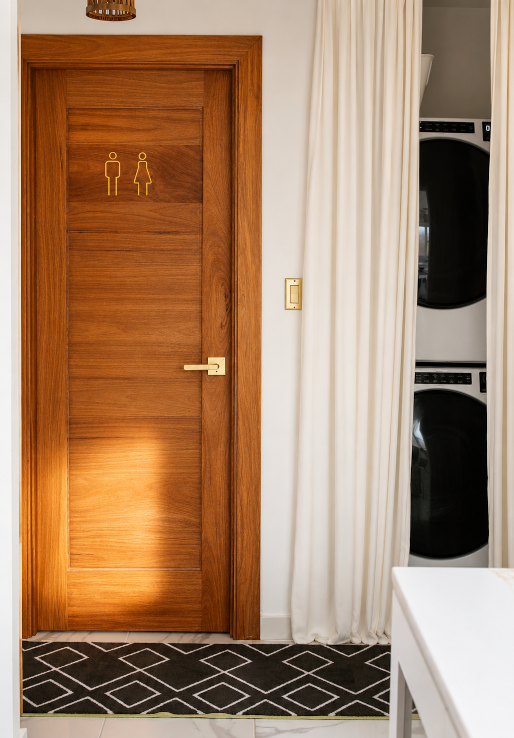 Convenient in-unit laundry with stacked washer/dryer for longer stays.