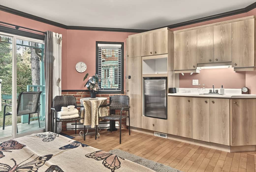 Kitchenette