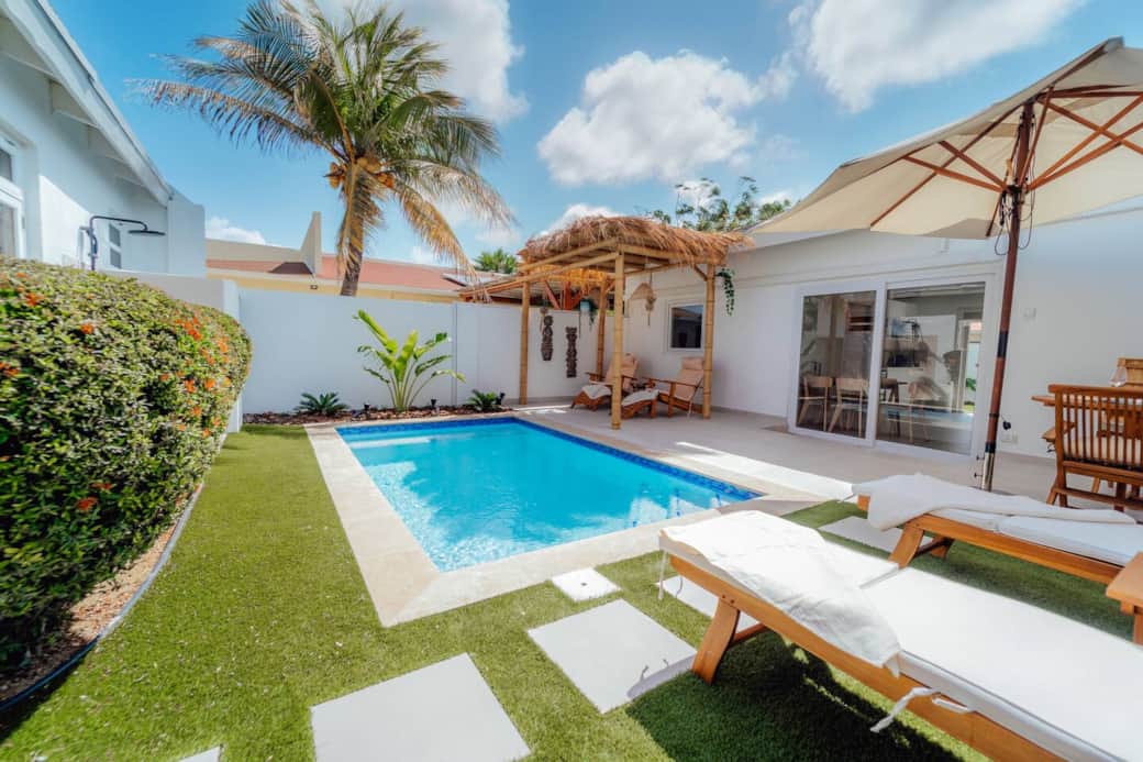 Your Private Palapa Hideaway • Tropical Luxury in Palm Beach Your Private Palapa Hideaway • Tropical Luxury in Palm Beach