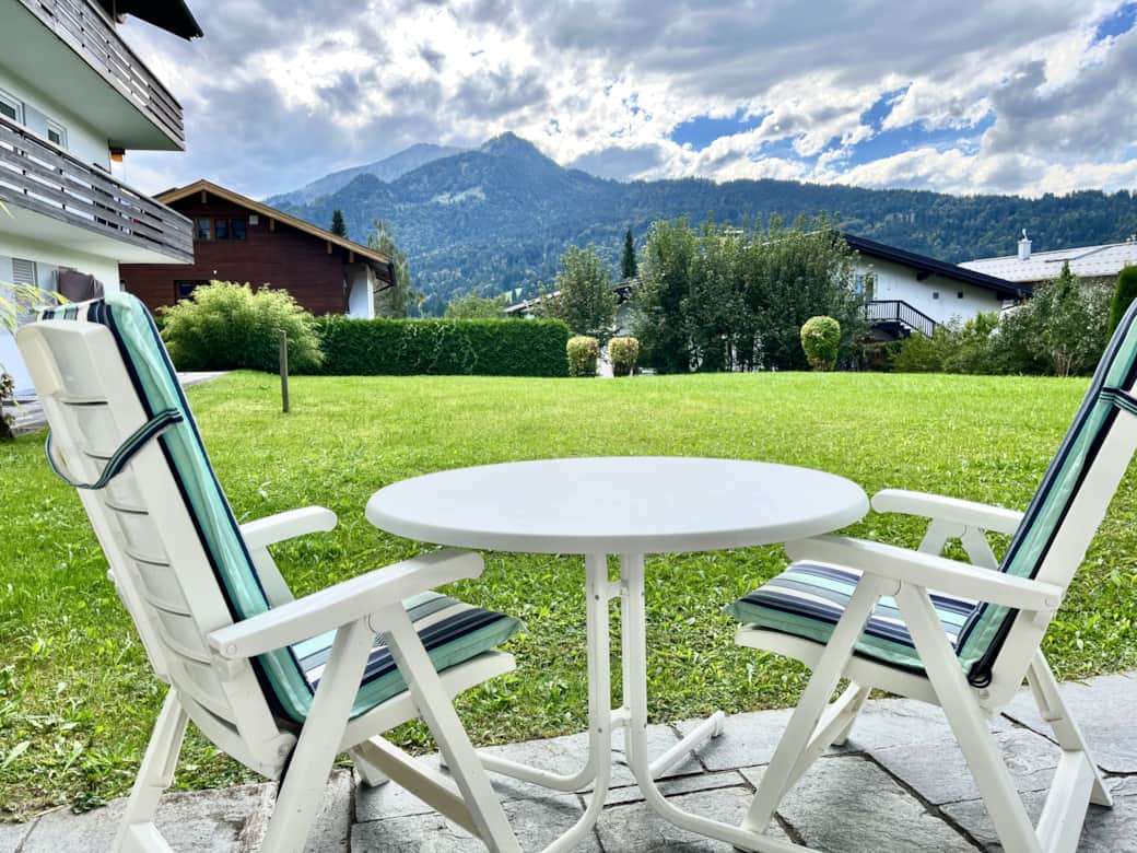 Süd-Terrasse mit toller Aussicht 
