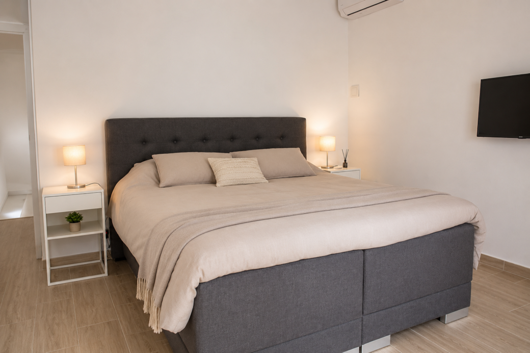 Bedroom 1st floor