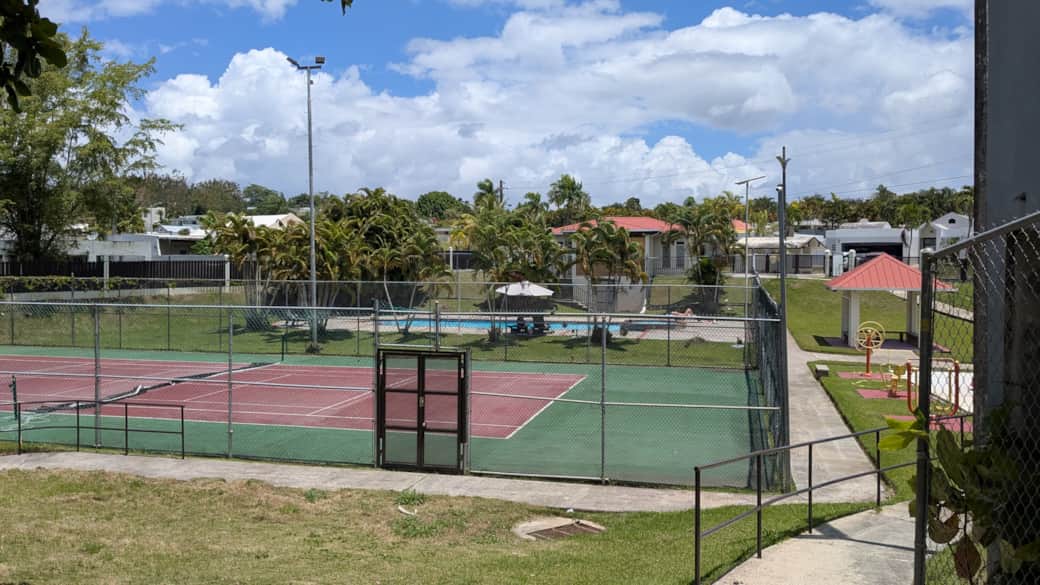 PXL 20250412 163722744