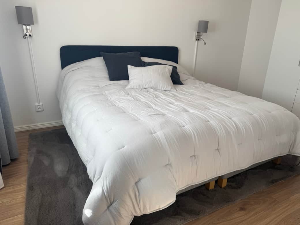 Bedroom with a double bed – additional sleeping space available on a sofa bed in the living room. Bedroom with a double bed – additional sleeping space available on a sofa bed in the living room.