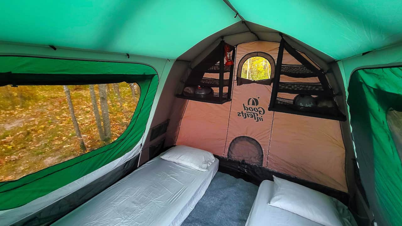 20241013_163159 Tilia inside tent 2 singles .jpg