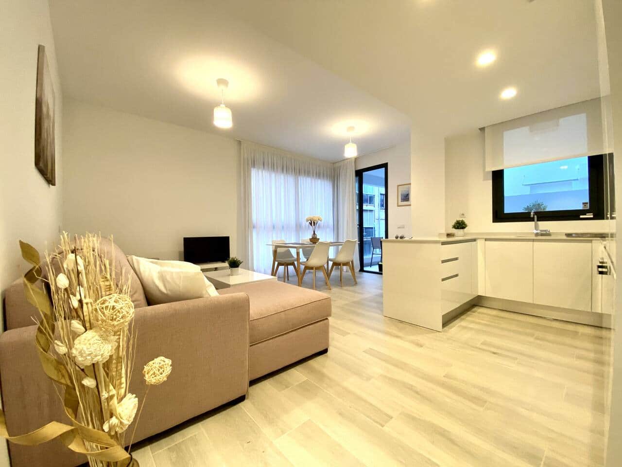 CASA BELLA Malaga City Apartment HOMINGBOOK