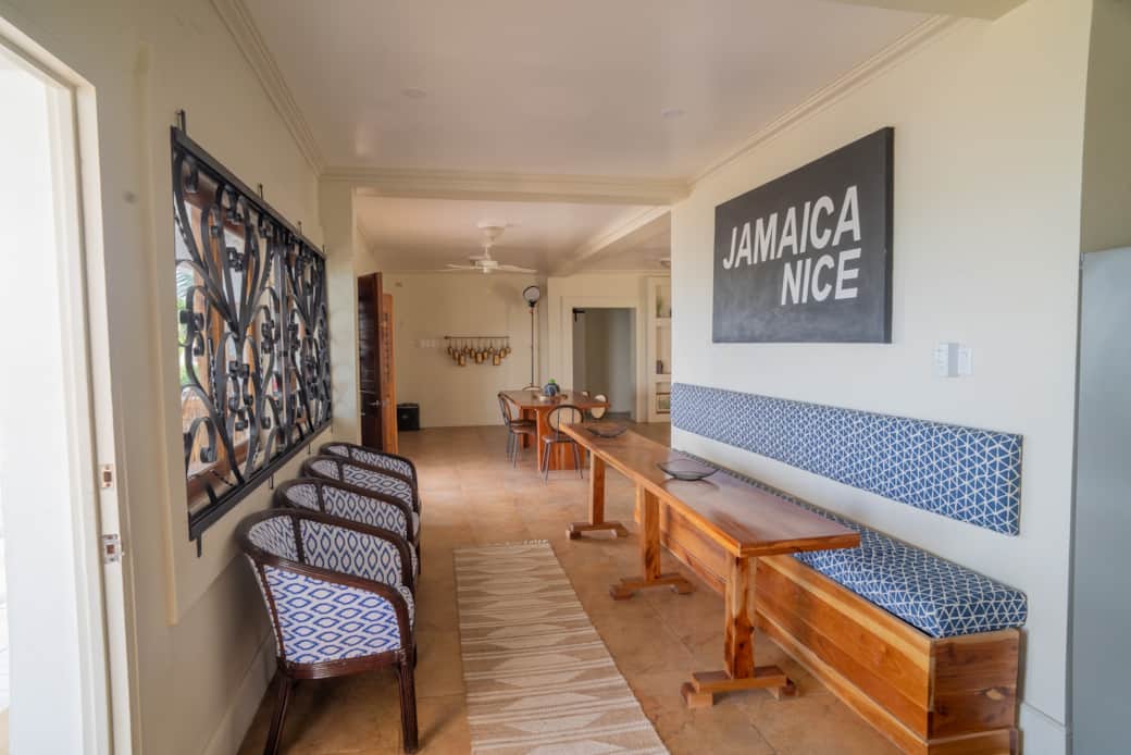 First floor breakfast bar