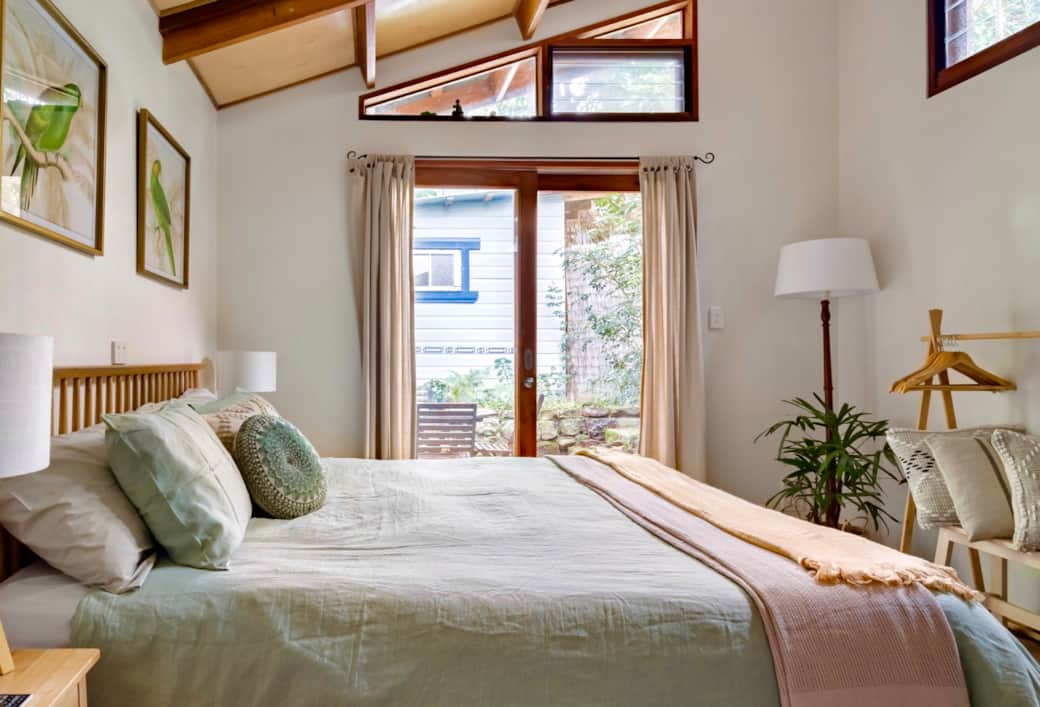 Relaxing space equiped with super comfortable king bed and sofa bed