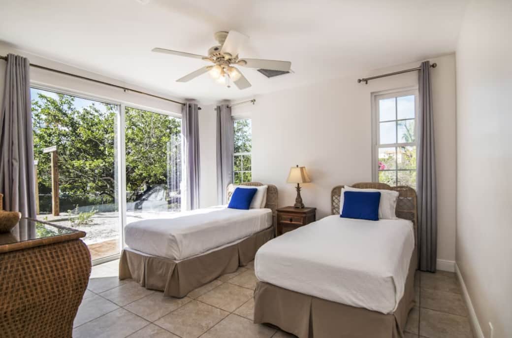 Premium bedding and pillowtop beds