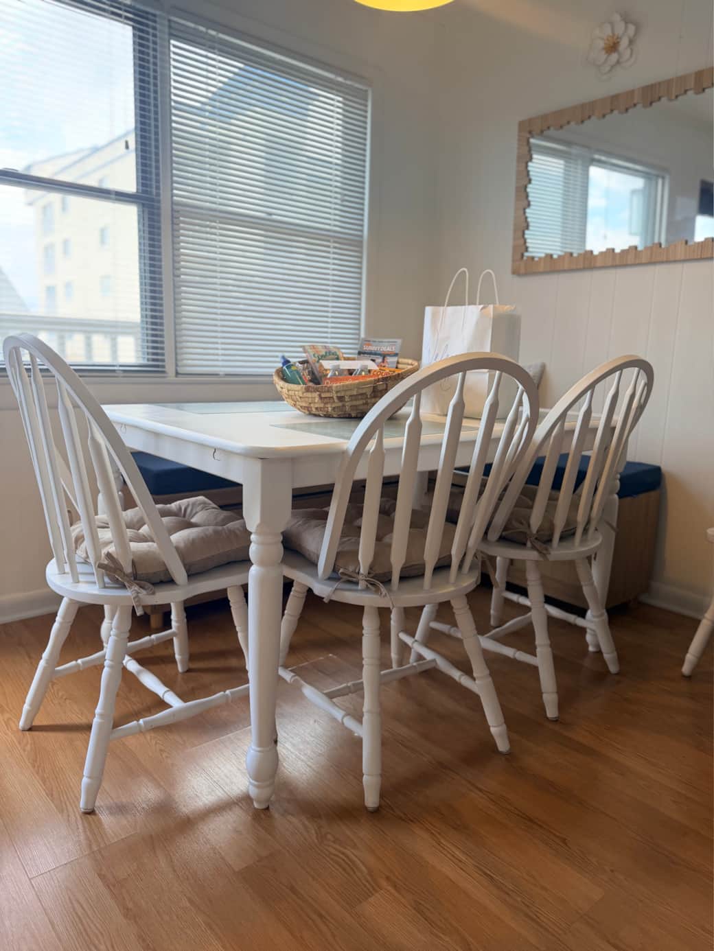 Dining 2