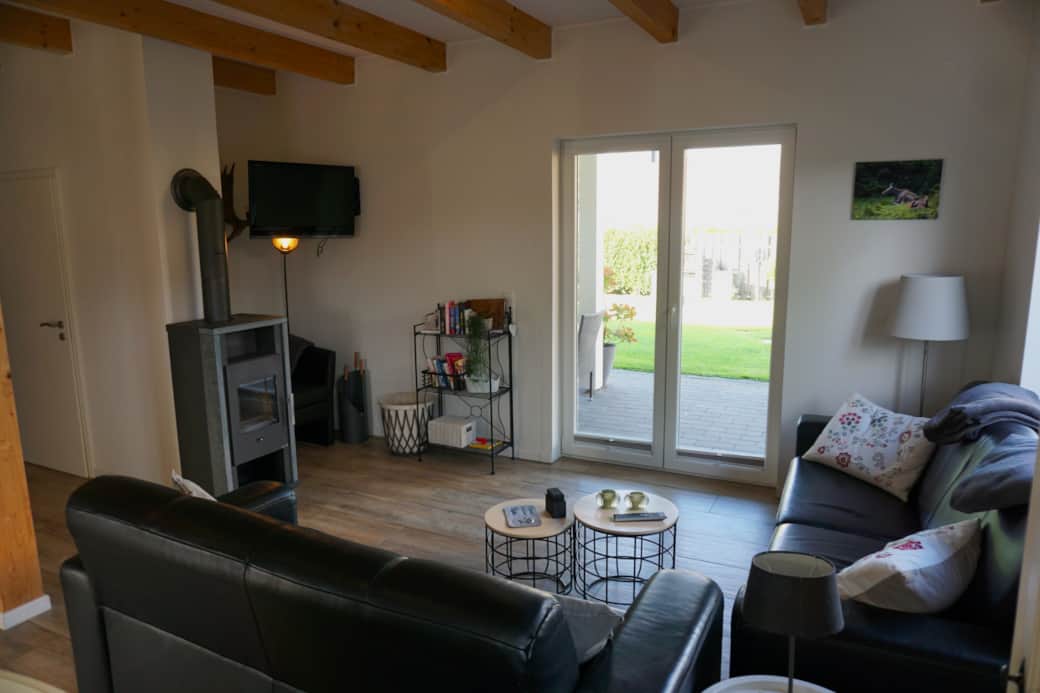 Wohnzimmer mit Kamin