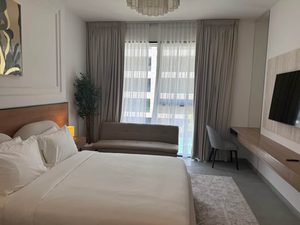 Image (75) Image (75)