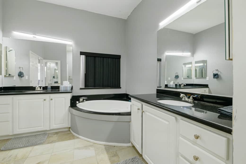 1 m bath