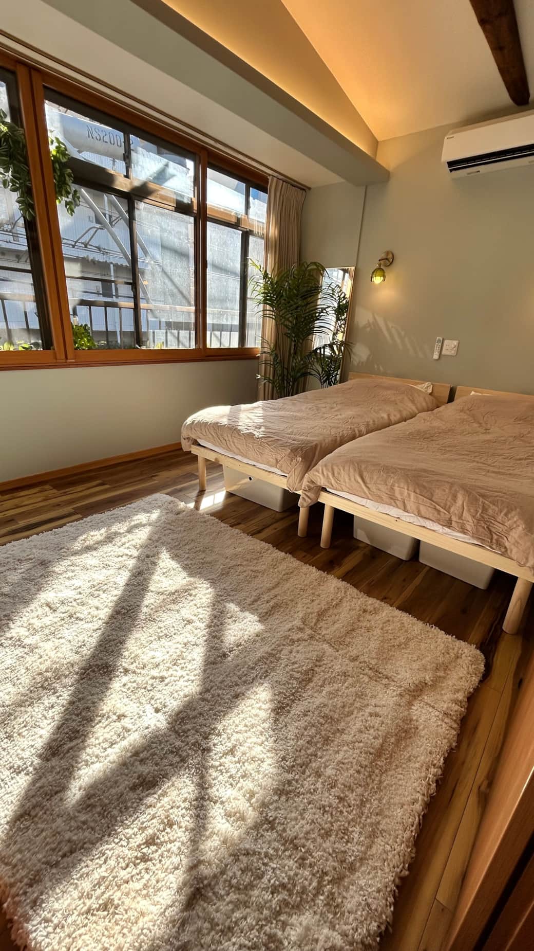 Bedroom 1 (2 single beds) Bedroom 1 (2 single beds)