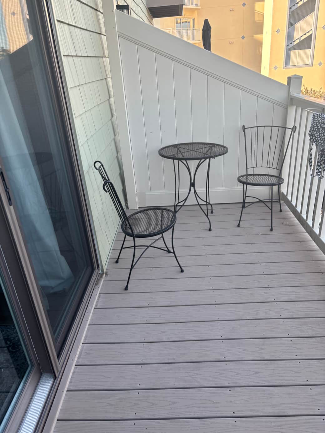 balcony table