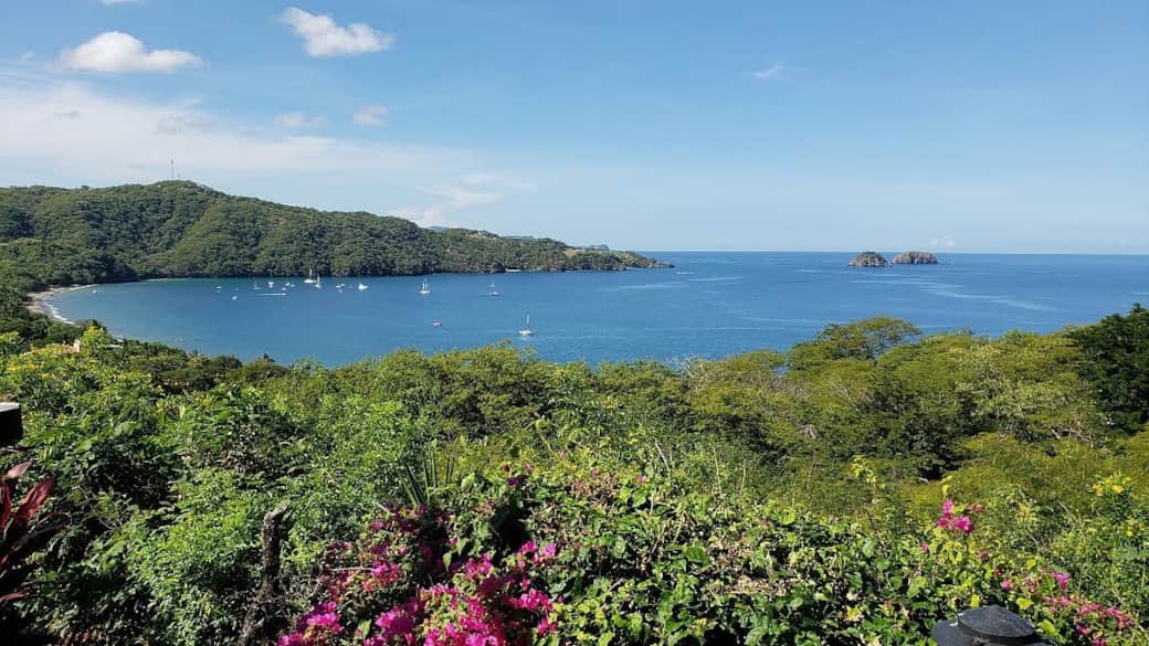⭐Playa Hermosa⭐ Extensa playa de arena oscura y surf de clase mundial. A 10 min en carro ⭐Playa Hermosa⭐ Extensa playa de arena oscura y surf de clase mundial. A 10 min en carro