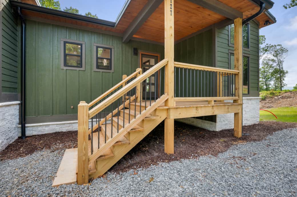 Easy main floor living once up these 6 front steps Easy main floor living once up these 6 front steps