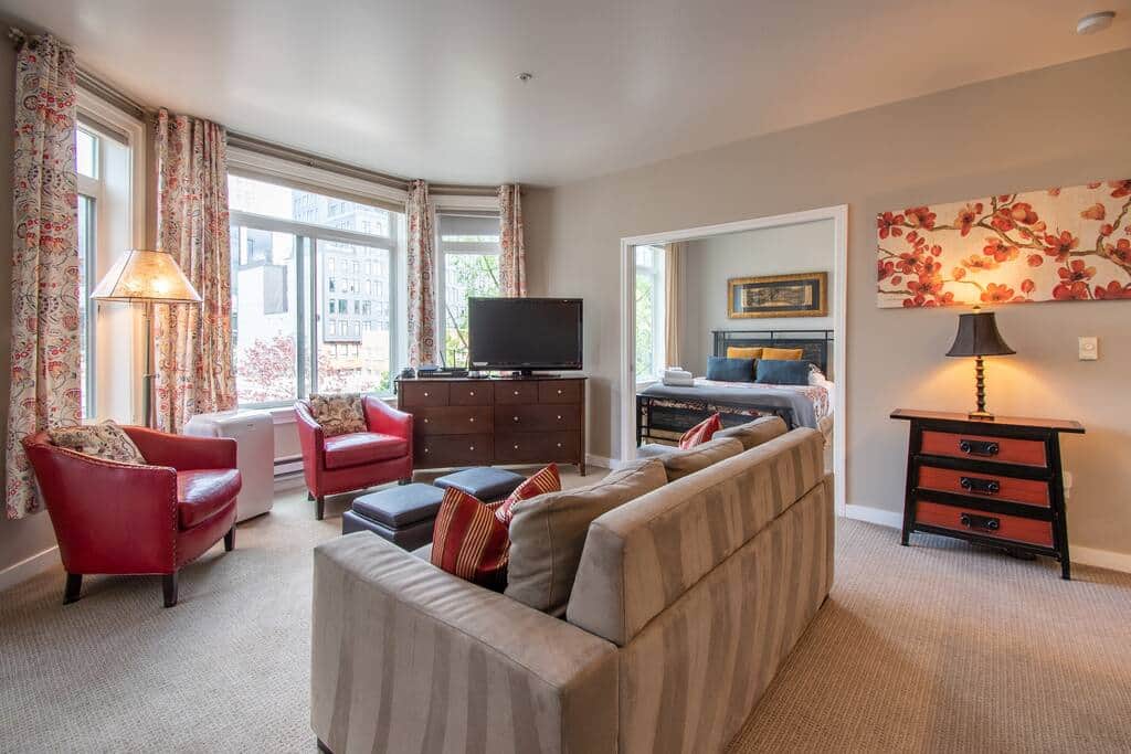 Spacious living room with comfortable American Leather sleeper sofa