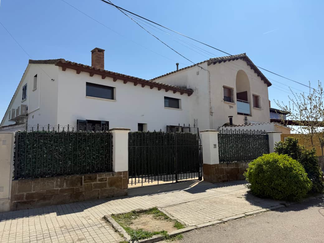 KALAMA HUESCA KALAMA HUESCA