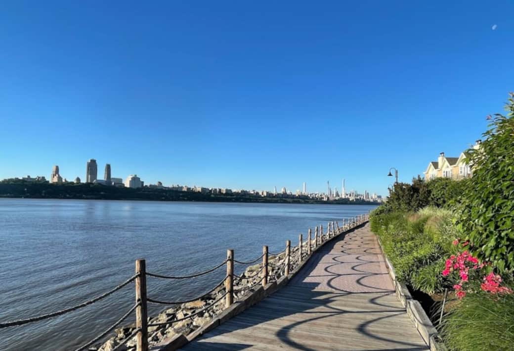 The Hudson River Waterfront Walkway, its entry just across the street from the property near the marina, offers stunning NYC skyline views. Stroll the scenic path lined with benches, retails spaces including Whole Foods Market for added convenience The Hudson River Waterfront Walkway, its entry just across the street from the property near the marina, offers stunning NYC skyline views. Stroll the scenic path lined with benches, retails spaces including Whole Foods Market for added convenience