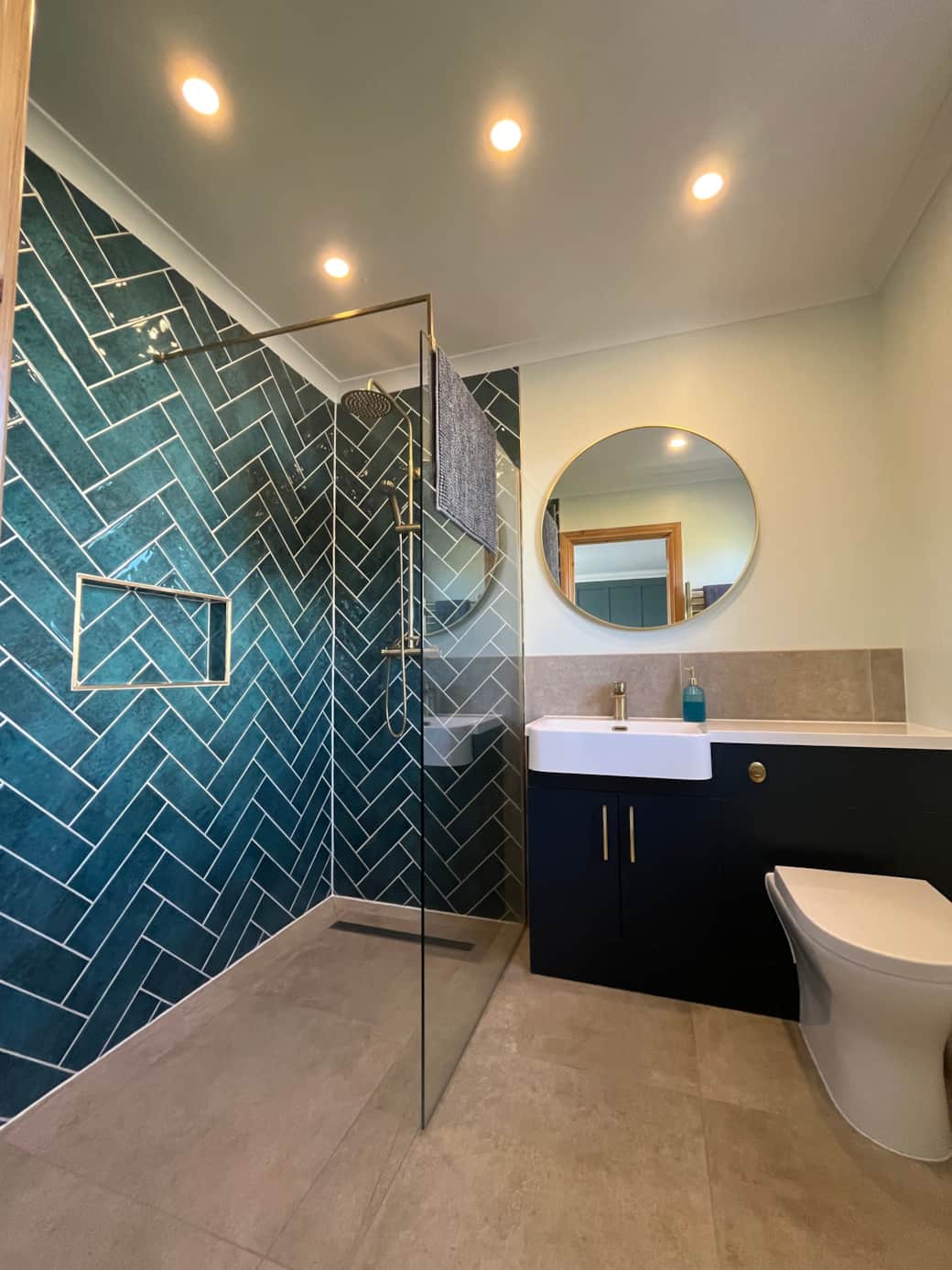 Master en-suite