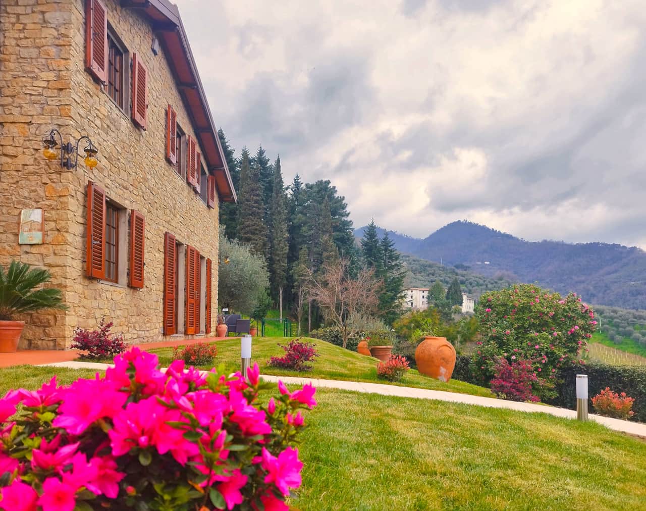 Villa camelia tuscany azalea flowers