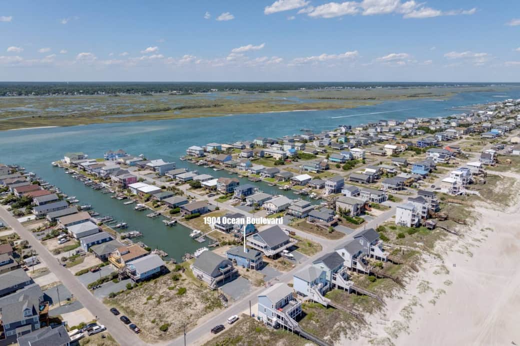 Looking North on the sound Looking North on the sound