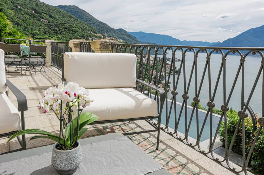 Terrace with lake view and seating area